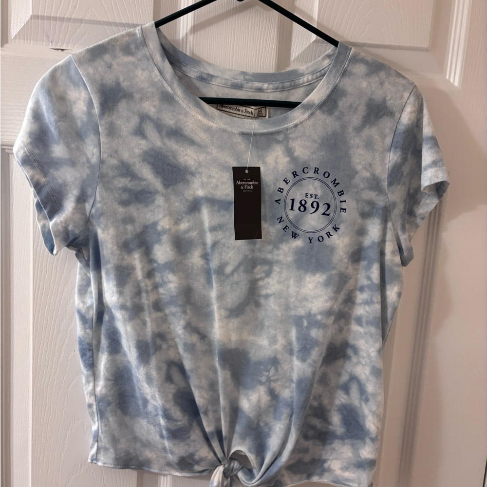 Abercrombie & Fitch Light Blue Tie-Dye Short Sleeve Top